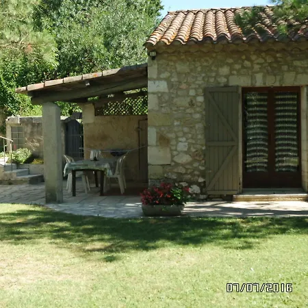 Mas Grimaud Gite * Eygalieres (Bouches-du-Rhone)